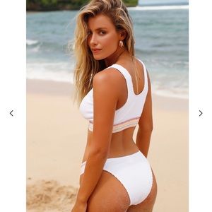 Cupshe Triangle Banded Bikini Set